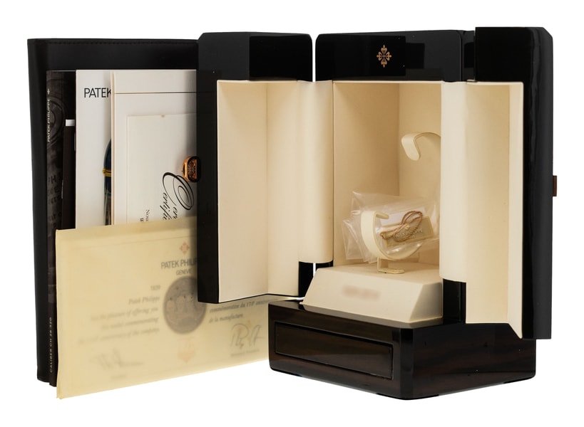 Patek Philippe Commemorative 5975R-001